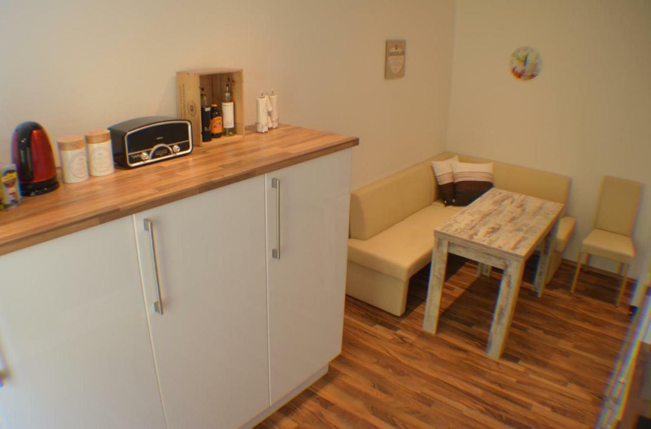 Apartment Avenzio Würzburg Exteriör bild
