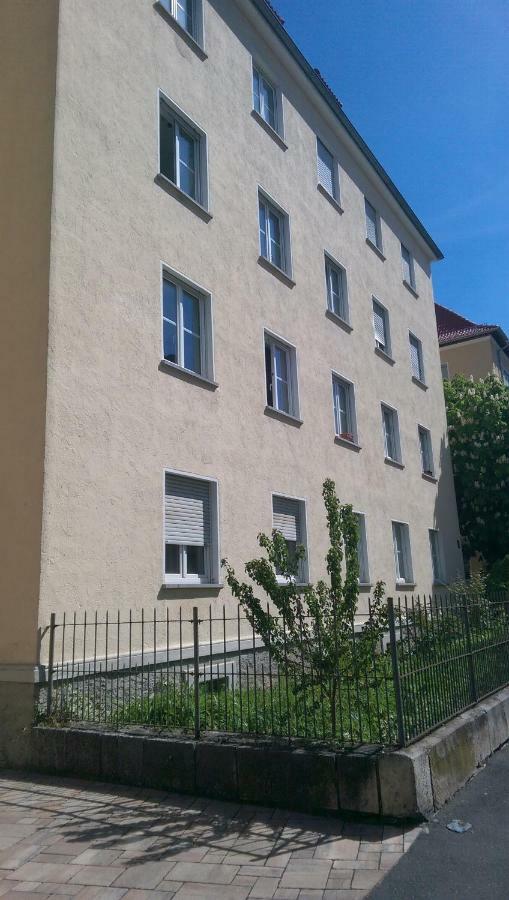Apartment Avenzio Würzburg Exteriör bild